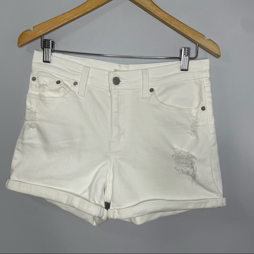 Levi’s Distressed Mid-Length White Shorts - Picture 2 of 9